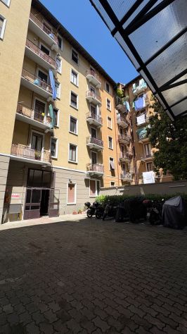 Bilocale con doppio balcone, cantina Lotto M1/M5 - Foto 14
