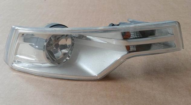 PROIETTORE FENDINEBBIA D. 999-U1293605 Parti elettriche Fanaleria Fendinebbia Fendinebbia dx. CITROEN - C5 - 01-05-2008 - 01-09-2010, CITROEN - C5