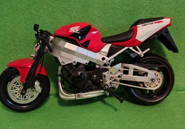 Modellino Honda CBR 929RR Fireblade 1:6