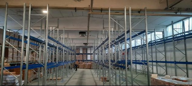 scaffalatura industriale e