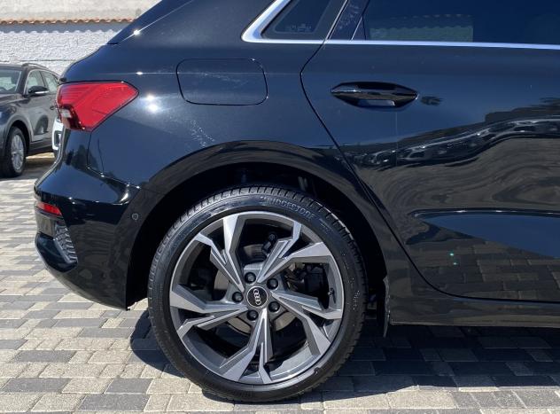 Audi A3 SPB S Line interno ed esterno 2.0 TDI 116CV 30 - Foto 8