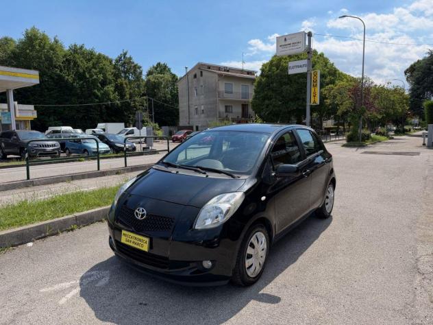 TOYOTA - Yaris - 1.3 5p. Navi #UNICOPROPRIETARIO - Foto 3