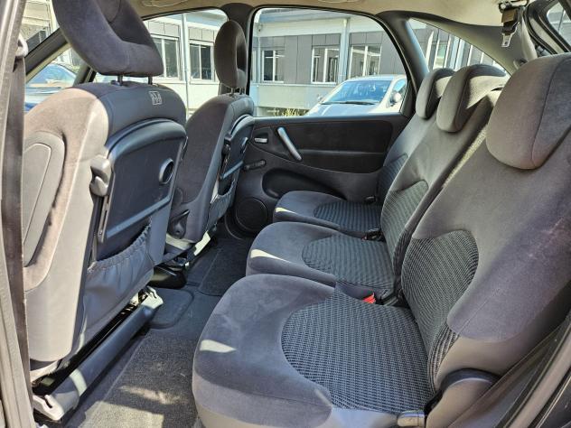 Citroën Xsara Xsara Picasso 1.6 hdi 16v Elegance 110cv fap - Foto 8