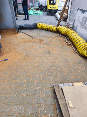 Capannone artigianale in vendita a Avenza - Carrara 280 mq Rif: 1398219