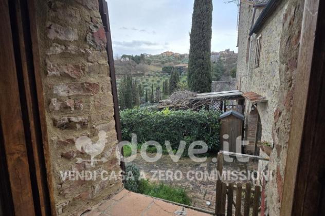 Appartamento di 130 m² con più di 5 locali in vendita a Castiglione d'Orcia - Foto 4