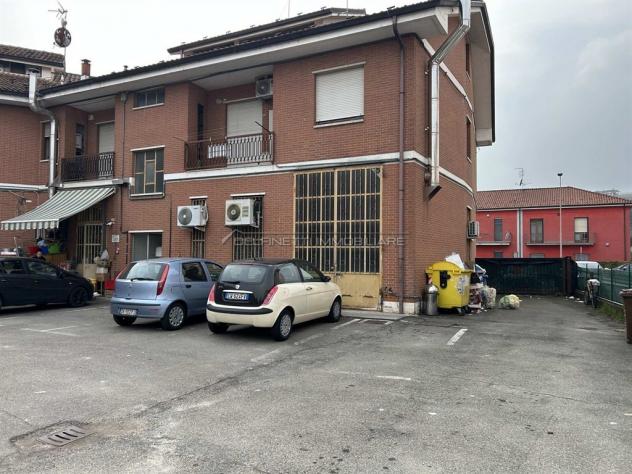 locale commerciale con canna fumaria - Foto 6