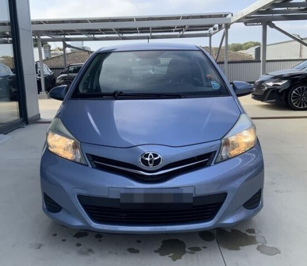 Toyota Yaris 1.4 D-4D 5 porte Active - Foto 3