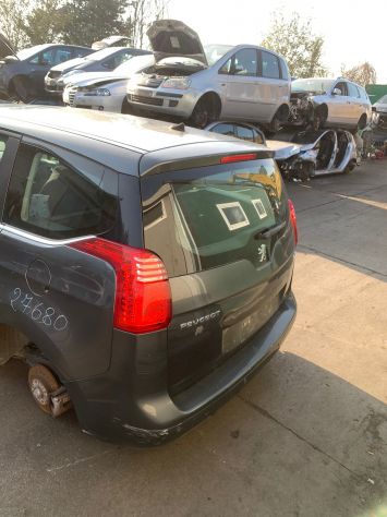 Ricambi Peugeot 5008 2011 1.6 hdi - Foto 3