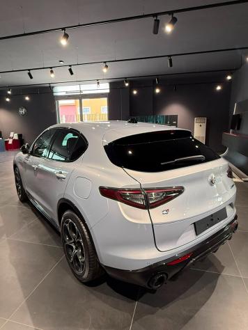 Alfa Romeo Stelvio 2.2 Turbodiesel 210 CV AT8 Q4 Veloce - Foto 6