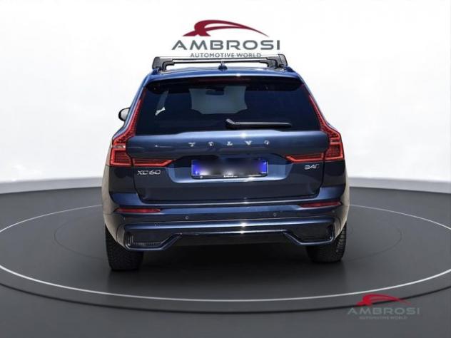 VOLVO XC60 B4 (d) AWD automatico Ultimate Dark rif. 23894482 - Foto 8
