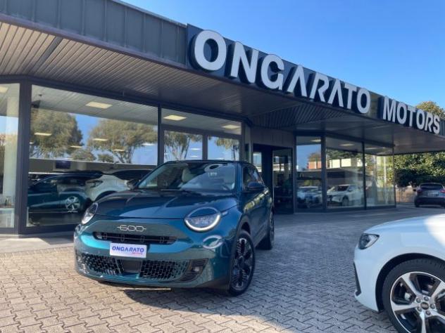 FIAT 600 Hybrid DCT MHEV La Prima #Vari.Colori rif. 22977102