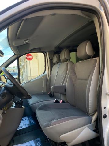 Opel Vivaro 2.0 CDTI 114CV 9 posti passo lungo - Foto 6
