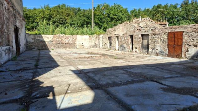 Garage in vendita a Terricciola 85 mq Rif: 1413499