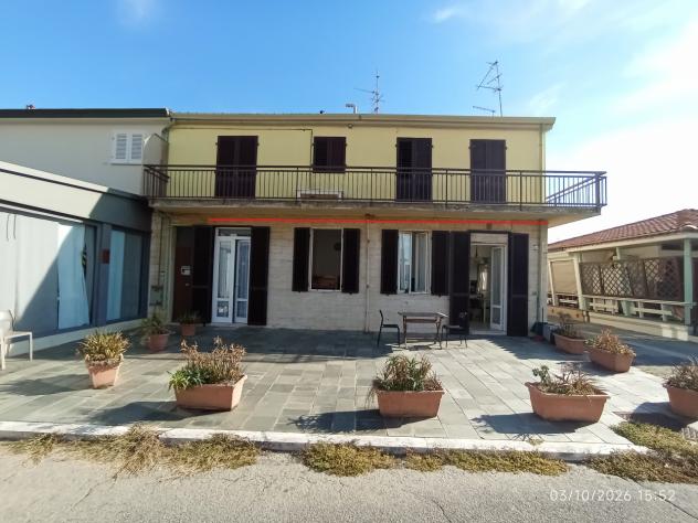 APPARTAMENTO INDIPENDENTE di 3 vani e di 50 mq (VIAREGGIO) rif. 1108 - Foto 4