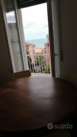 San Terenzo 5 vani arredato 3 camere fino a fine maggio per trasfertisti - Foto 6