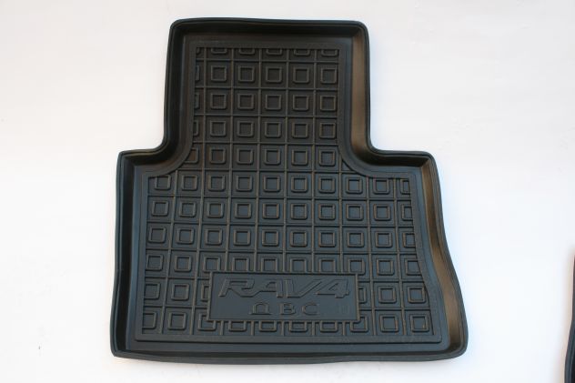 Set tappetini di gomma su misura per Toyota RAV4 (2019+) Hybrid - Foto 7