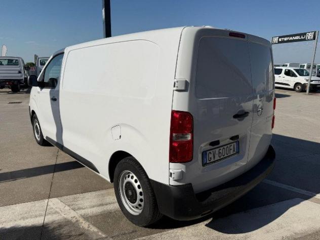 Opel VIVARO 2.0 145 L2H1 - Foto 9