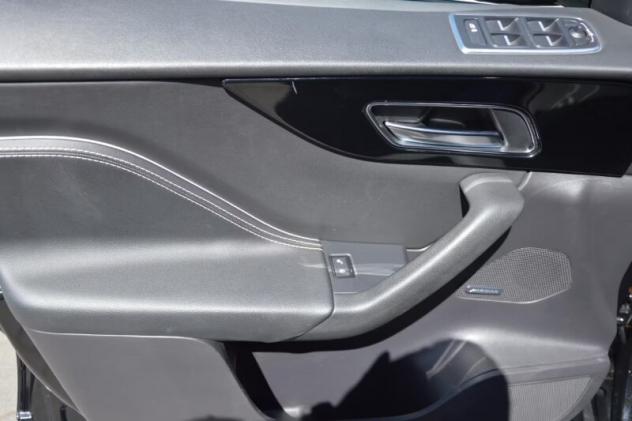 JAGUAR F-Pace (X761) F-Pace 2.0 250 CV AWD aut. R-Sport - Foto 9