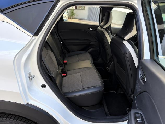 RENAULT CAPTUR 1.3 TCe 140CV INTENS - 2022 - Foto 8