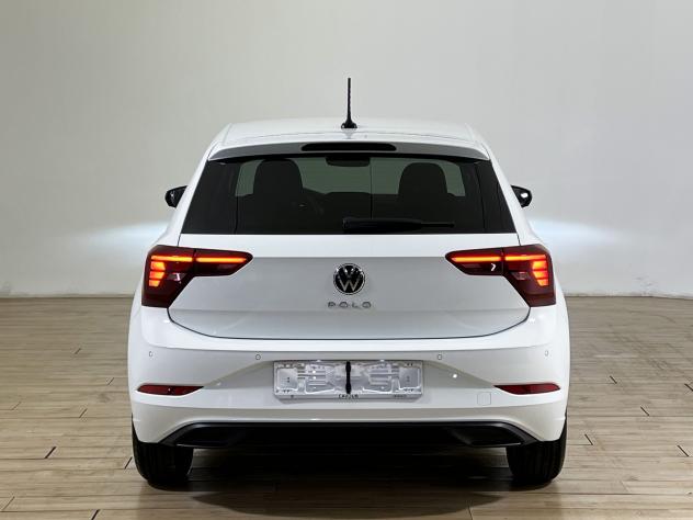Volkswagen Polo Polo 1.0 Young 80cv - Foto 5