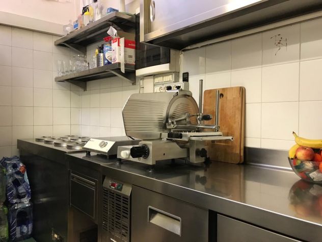 CESSIONE ATTIVITA' BAR CON MURA - Foto 6