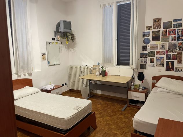 Offro posto letto in camera doppia, Cesena