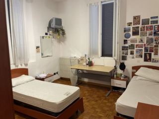 Offro posto letto in camera doppia, Cesena