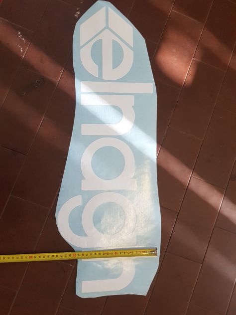 adesivo elnagh bianco per fasce posteriori camper un elemento come in foto