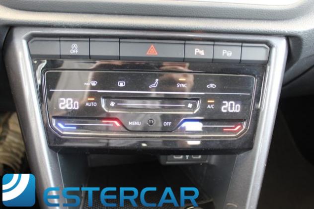 VOLKSWAGEN T-Roc 2.0 TDI 150CV DSG Style rif. 23811149 - Foto 6