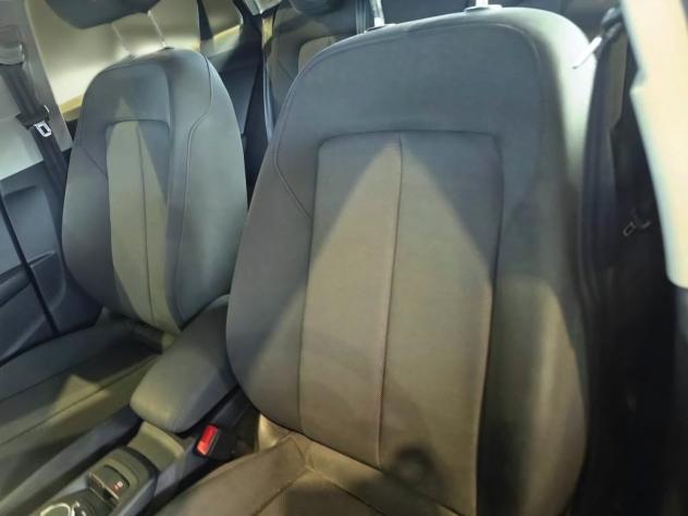 Audi Q2 2.0 30 TDI BUSINESS - Foto 4