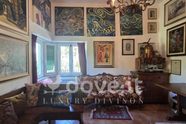 Villa di 270 m² con più di 5 locali e box auto doppio in vendita a Sarteano - Foto 17