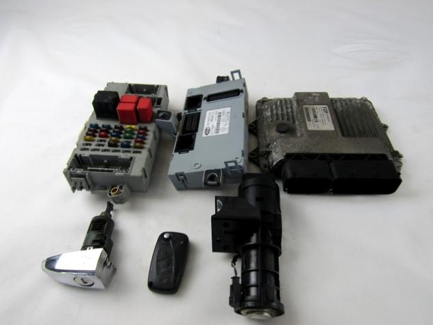 55195819 KIT ACCENSIONE AVVIAMENTO LANCIA YPSILON 1.3 D 51KW 5M 3P (2004) RICAMBIO USATO CON CENTRALINA MOTORE, BLOCCHETTI ACCENSIONE APERTURA CON CHI