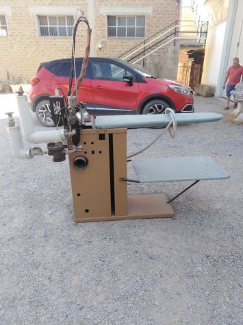 MACCHINARIO PROFESSIONALE PER STIRERIA A VAPORE - Foto 2