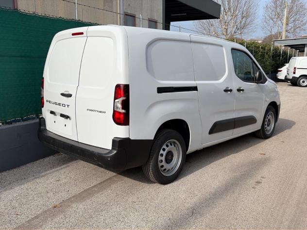 Peugeot Partner XL 1.5 Diesel 100cv - Foto 3