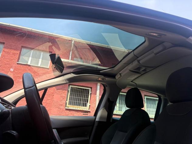 Citroen C3 1.6 VTi 120 Exclusive Style km.98.000 - Foto 7
