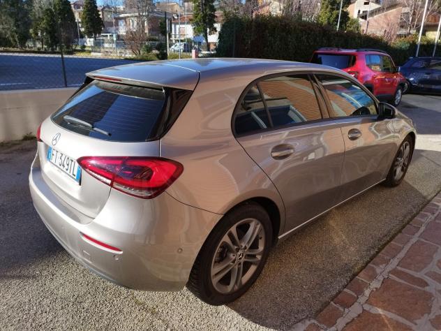 Mercedes-Benz Classe A A 180 d Automatic Premium - Foto 5