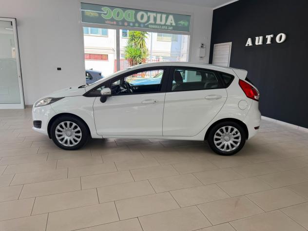 Ford Fiesta 1.5 TDCi 75CV 5 porte - Foto 3