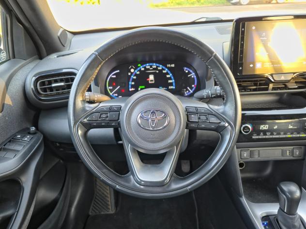 Toyota Yaris Cross 1.5 Hybrid 5p. E-CVT Business E6 Automatica NEO 2022 - Foto 8