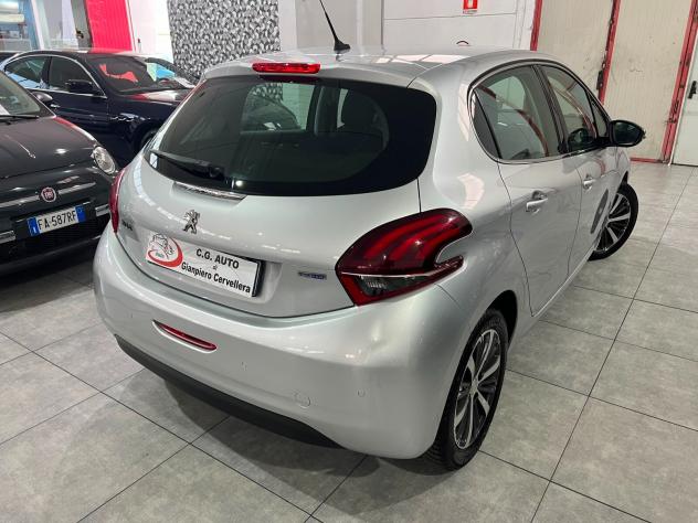 Peugeot 208 1.6 75 - ALLURE - 2016 - Foto 5