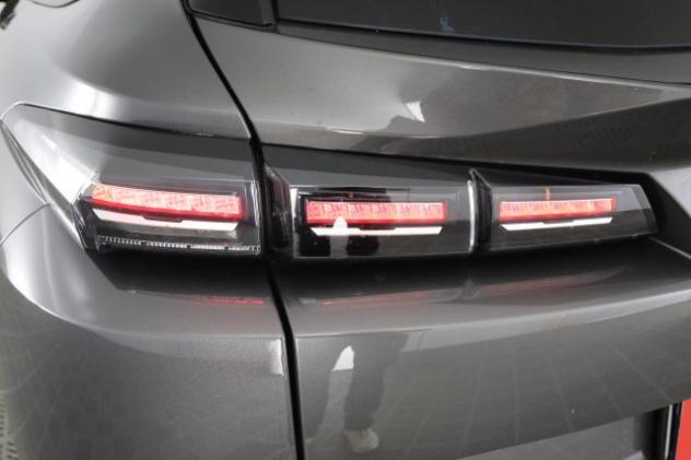 PEUGEOT 308 308 BlueHDi 130 S&S EAT8 SW Allure rif. 23734424 - Foto 10