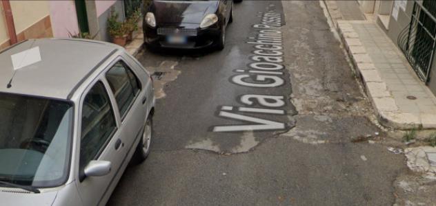 Immobile in asta di 90 m², box auto in vendita a Comiso