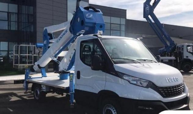 Iveco Daily Daily 35S14 2.3 HPT PM Cabinato - Foto 2