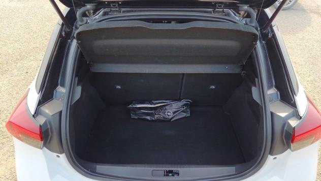 Opel Corsa 1.5 100cv Diesel Gs Line MT6 - Foto 8