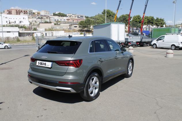 Audi Q3 35 TDI S tronic Business Advanced - Foto 3