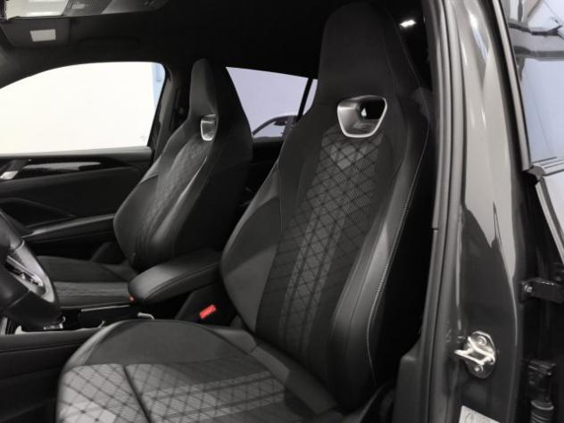 VOLKSWAGEN Tiguan 2.0 TDI 150cv DSG R-Line rif. 24079758 - Foto 8