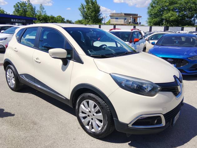 Renault Captur 1.5 dCi 1 PROPRIETARIO - Foto 2