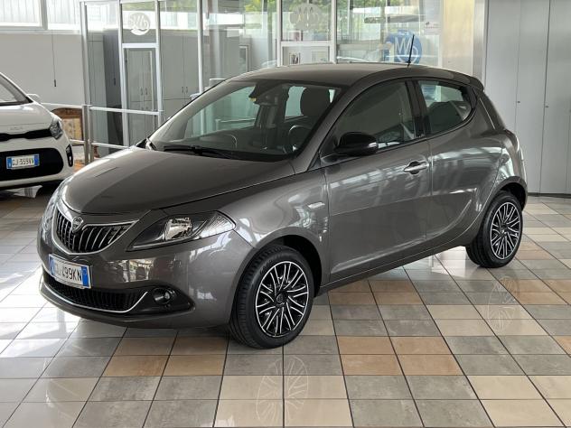 Lancia Ypsilon 1.0 FireFly 70cv S&S Hybrid GOLD