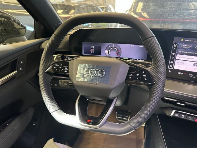 Audi Q3 SPB 40 TDI S line quattro S tronic Black Line *TETTO, 20", TECH+, PROMO AZZURRA* - Foto 9