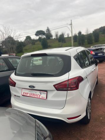 Ford B-Max 1.5 TDCi 75 CV - Foto 4