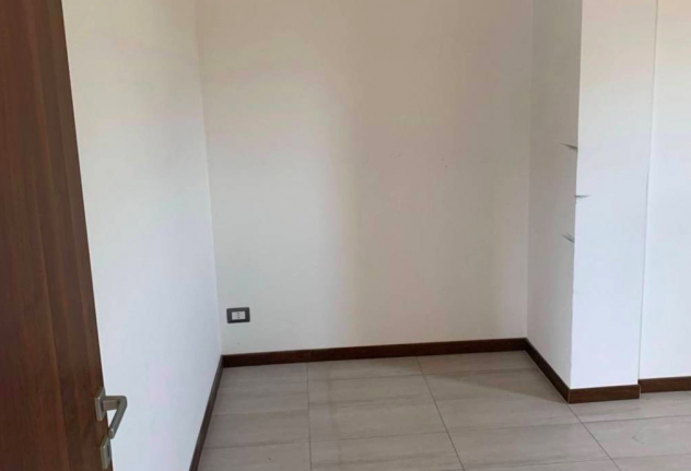 GUIDONIA BILOCALE NON ARREDATO CON TERRAZZO PRIVATO - Foto 6